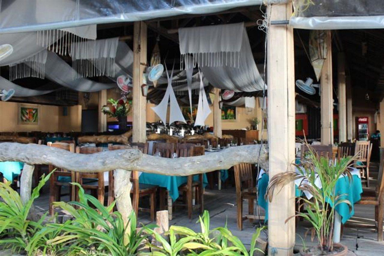 คาซา พิลลาร์ บีช รีสอร์ต Hotel Manoc-Manoc ภายนอก รูปภาพ